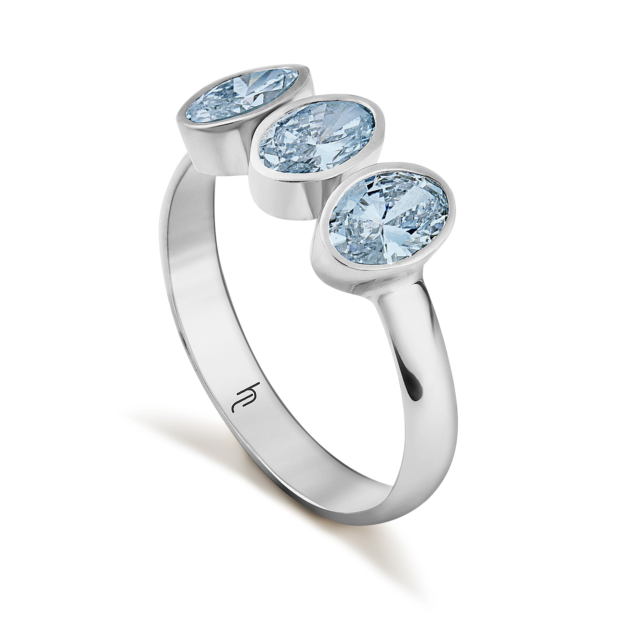 Triple Oval Bezel with Aquamarine image 1